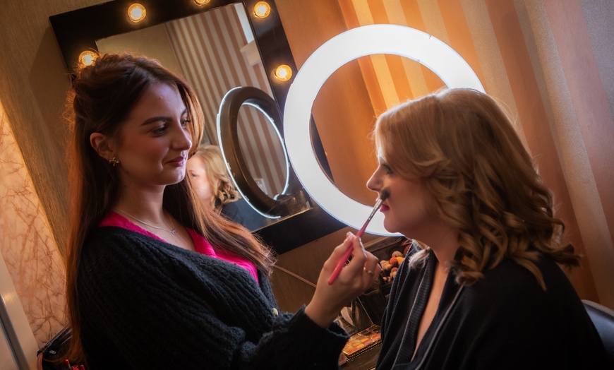 Image 2: Two hour Boudoir Photoshoot with make-over, hairstyling & lashes 