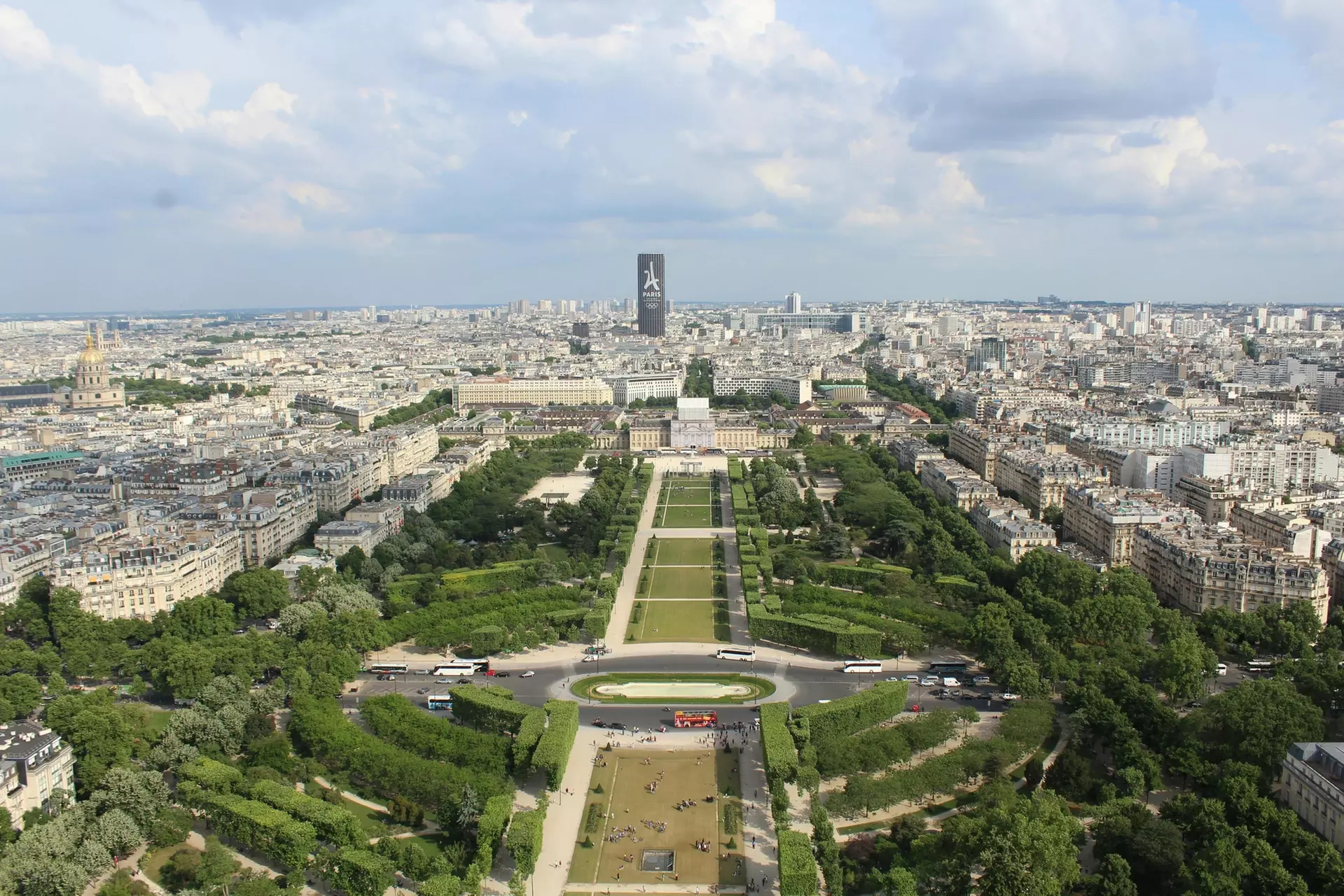 ✈ Paris: 5-Day Getaway with Air & Hotel from Worldee