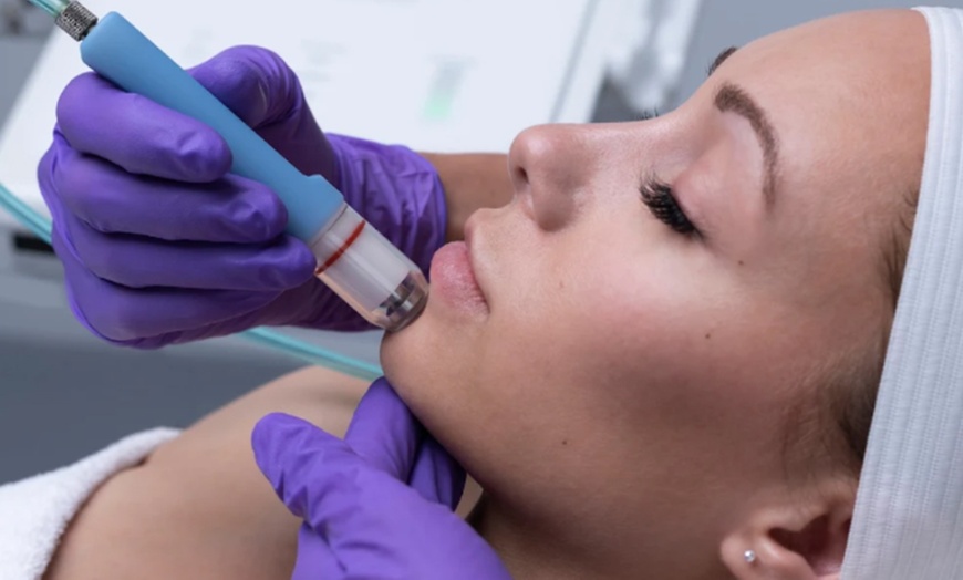 Image 2: New Blue Facial, Microcurrent Facial-Toning Facial / LED Lights Facial