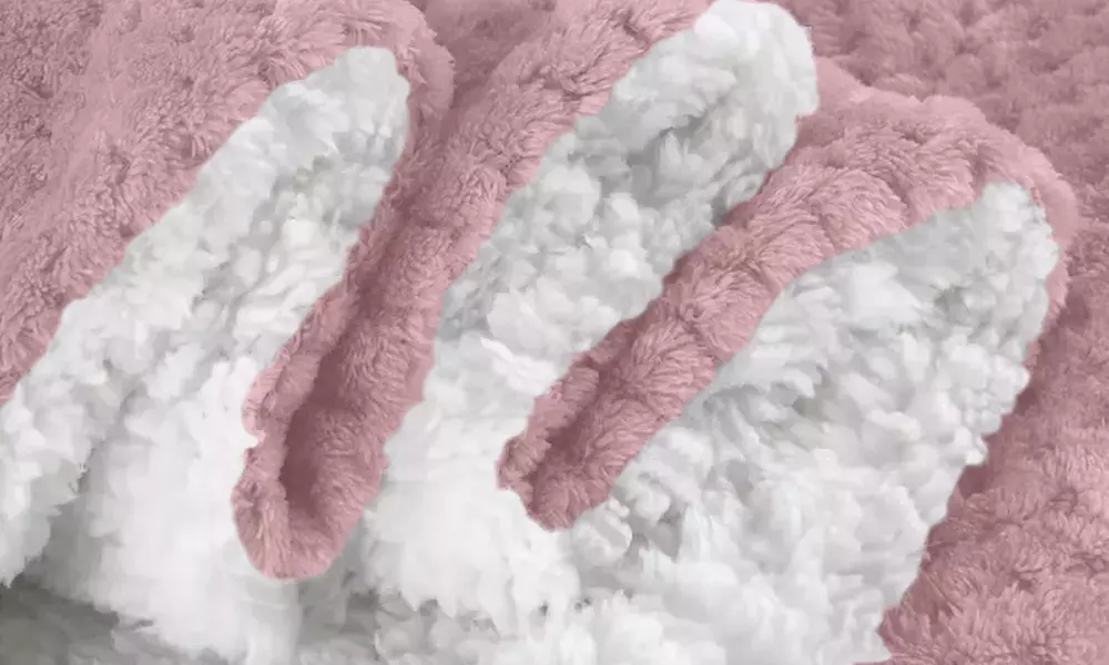 Coperta elegante in sherpa lavorato a maglia