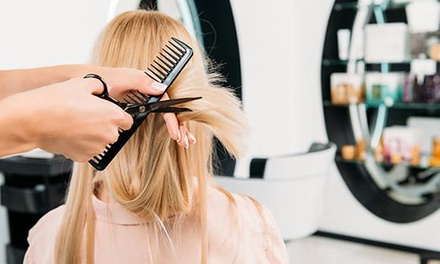 Shampoing, coupe et brushing, valable sur toutes longueurs de cheveux - Maison Beauty K