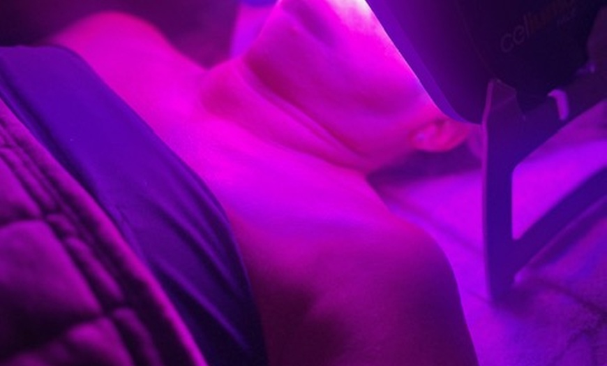 Image 2: Rejuvenate Your Skin with Infrared Rejuvenation Facial