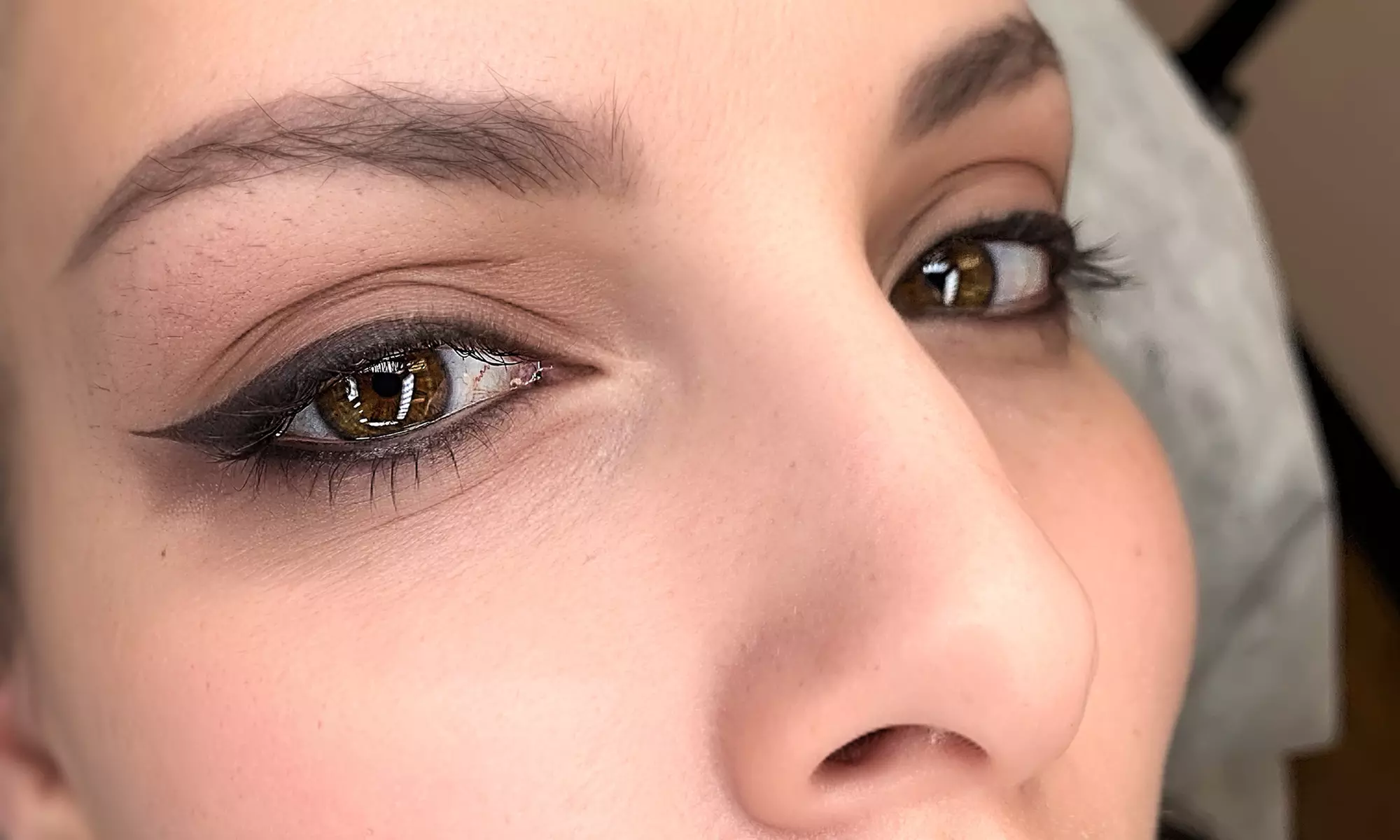 Enjoy Nano Powderbrows or Permanent Eyeliner Session with a Touch Up