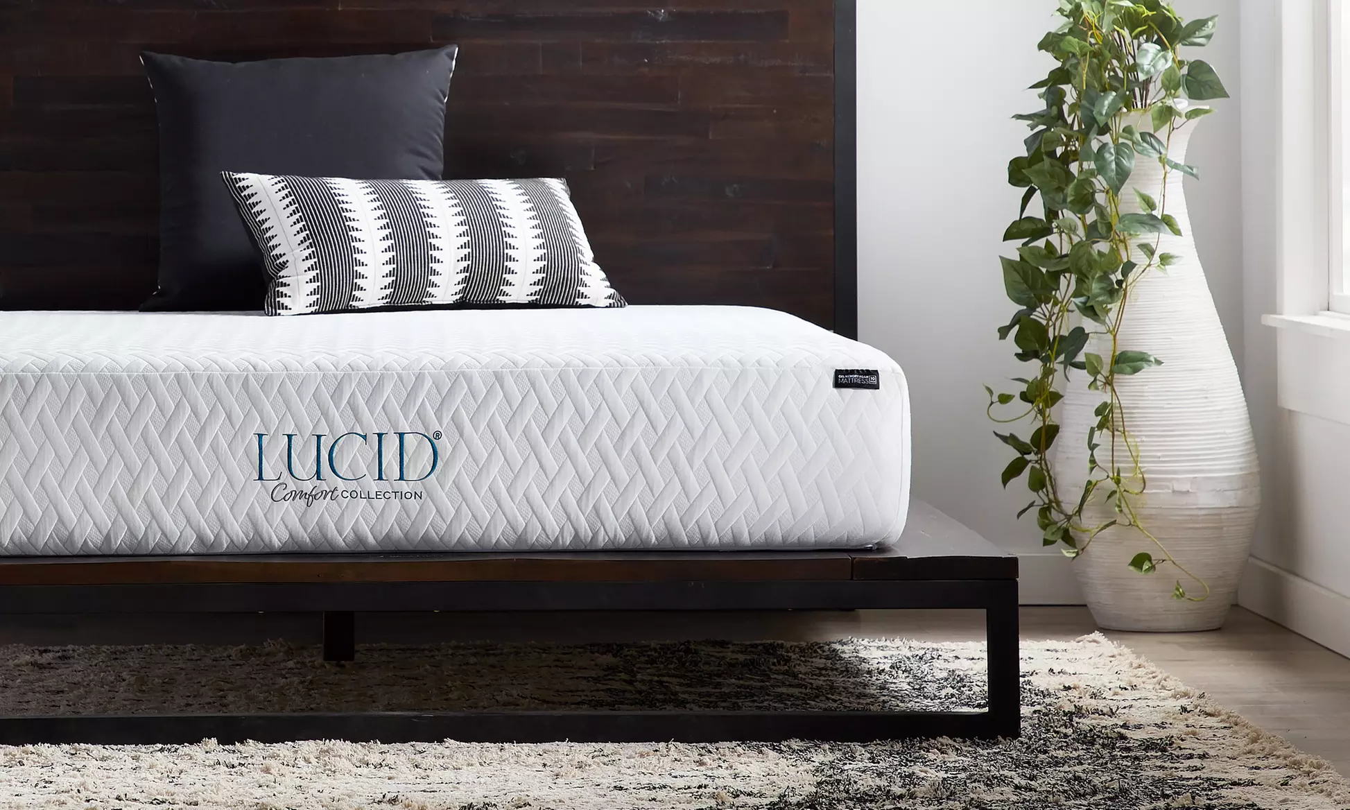 LUCID Comfort Collection 10" Gel Memory Foam Mattress. Multiple Options Available - Primary Image