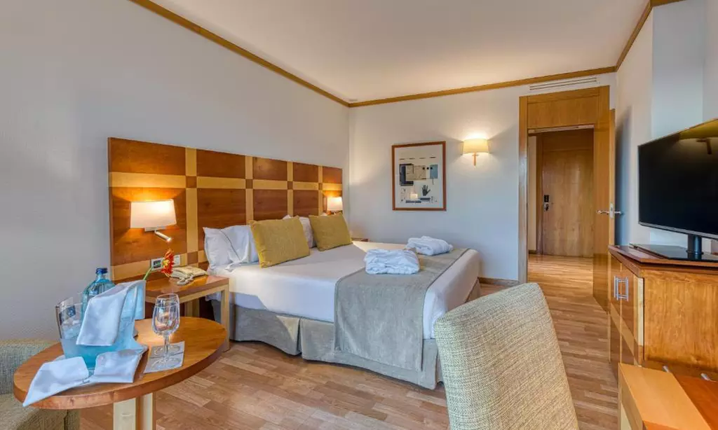 ✈ Valencia 4*: Volo diretto A/R più 2 o 3 notti in hotel