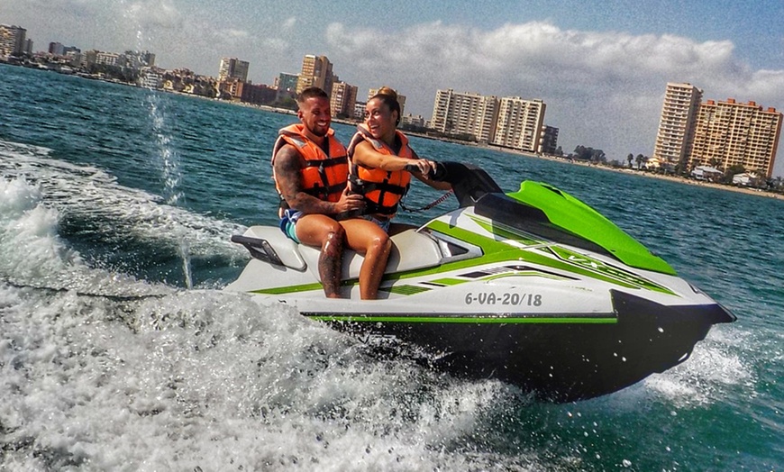 Image 3: Alquiler de moto de agua para 1 o 2 con duración a elegir 
