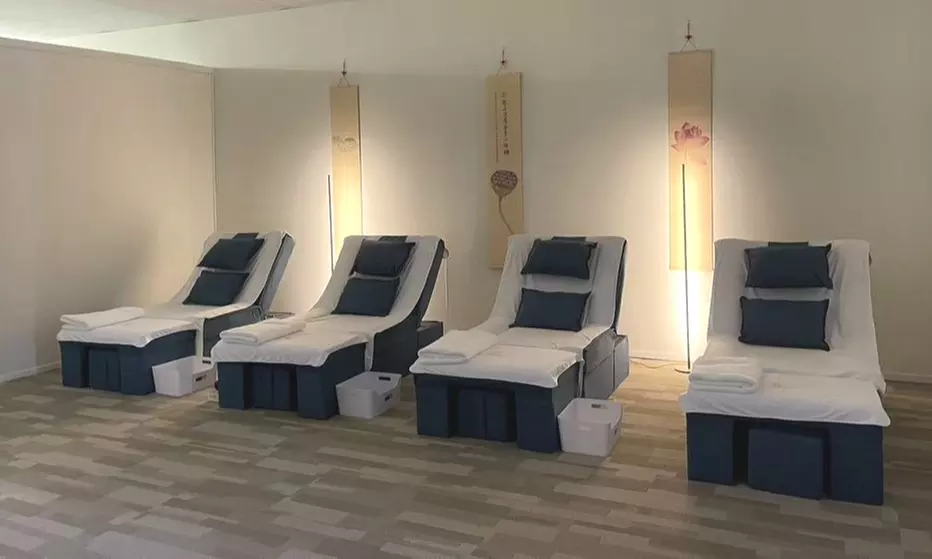 Body and Foot Combo Massages w/Optional Hot Stones for 1 or 2