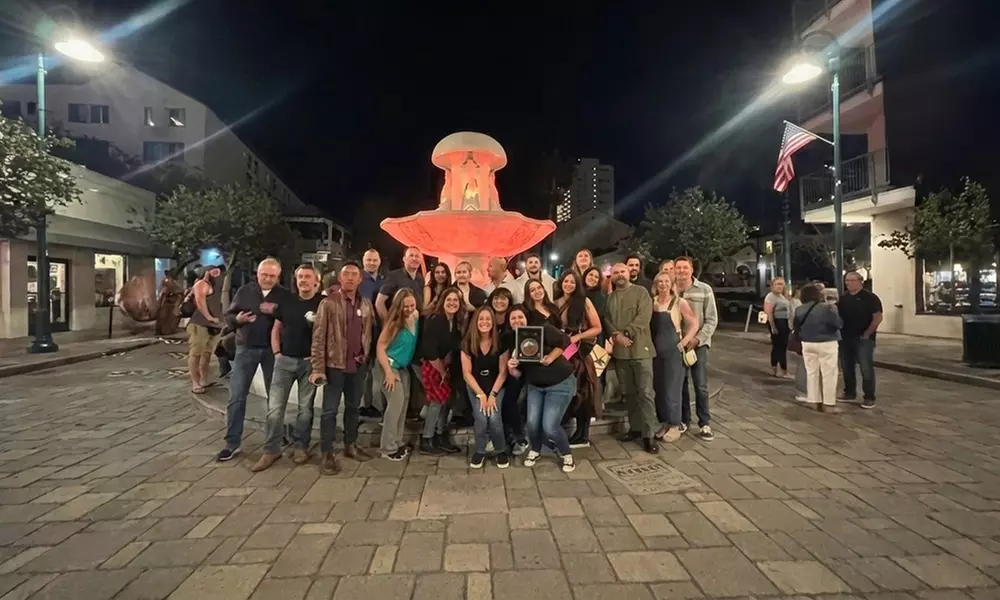 Sip, Play & Party: The Ultimate Little Italy Pub Crawl Experience