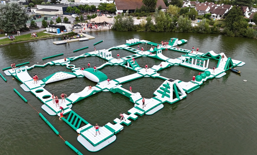 Image 1: Billet pour le parc aquatique en plein air Sunparks