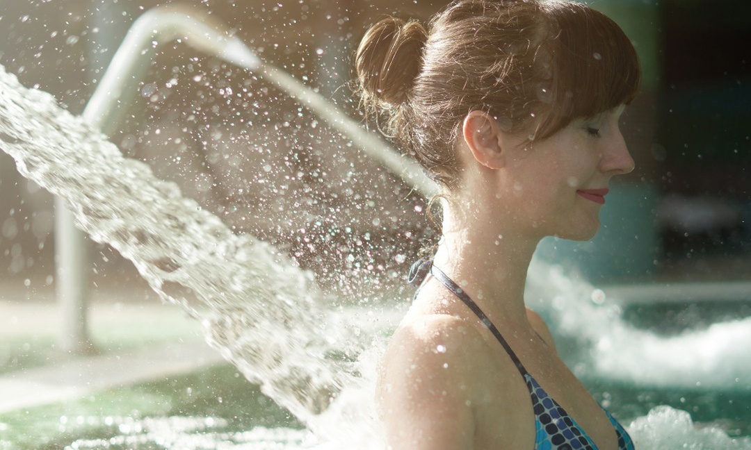 Marche: soggiorno con colazione, mezza pensione, grotte o massaggio