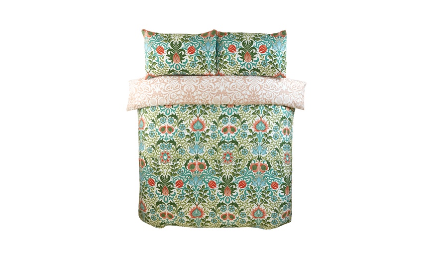 Image 3: Heritage Easy Care Duvet Set