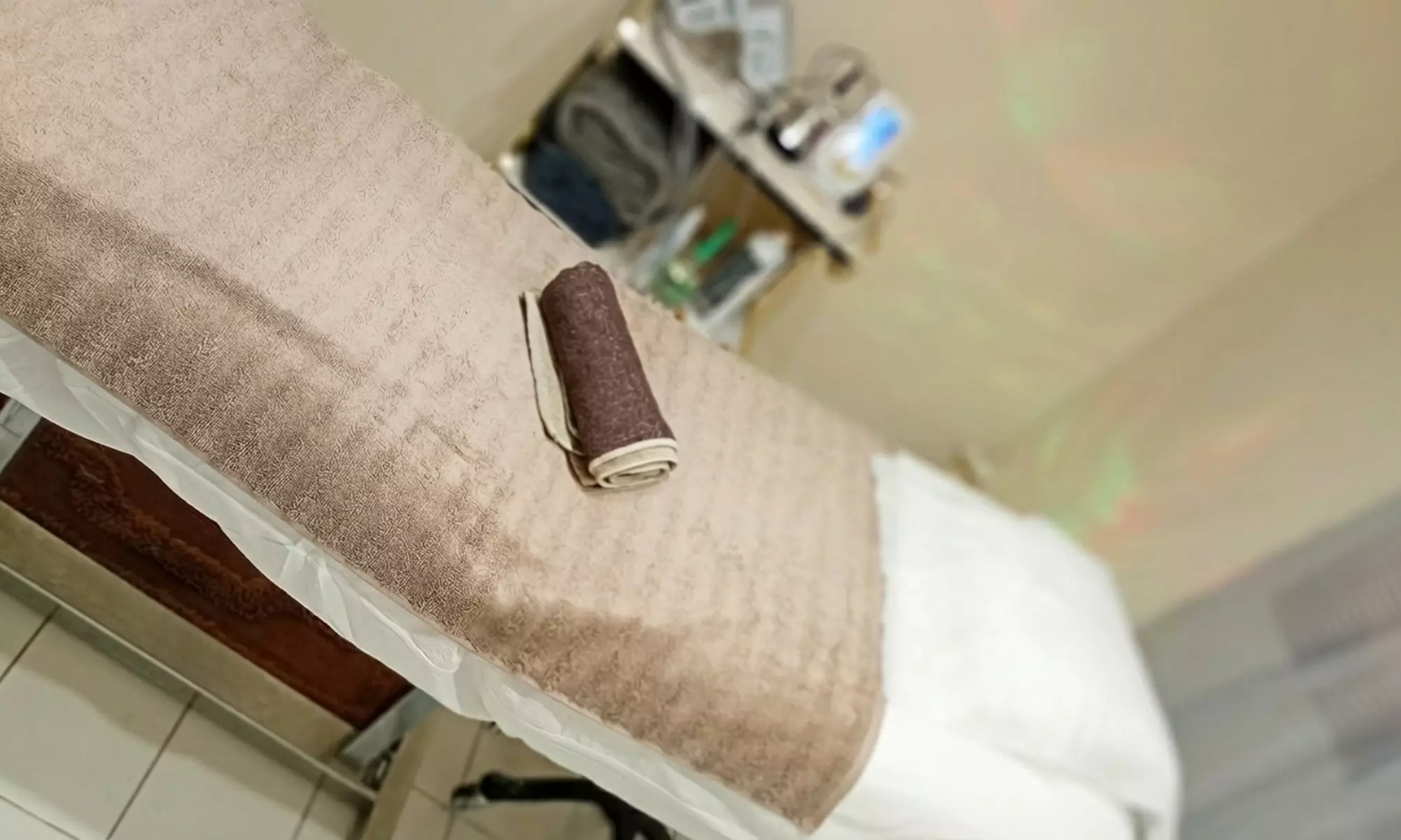 Tratamiento facial con limpieza, radiofrecuencia y tratamiento extra