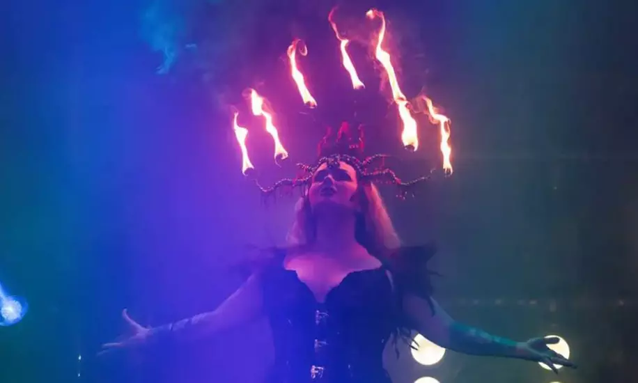 Cabaret Extreme—A Bold Fusion Of Burlesque, Drag, & Daring Stunts