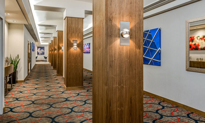 Image 3: Stylish 4-Star Hotel at Denver Downtown - Book Now!