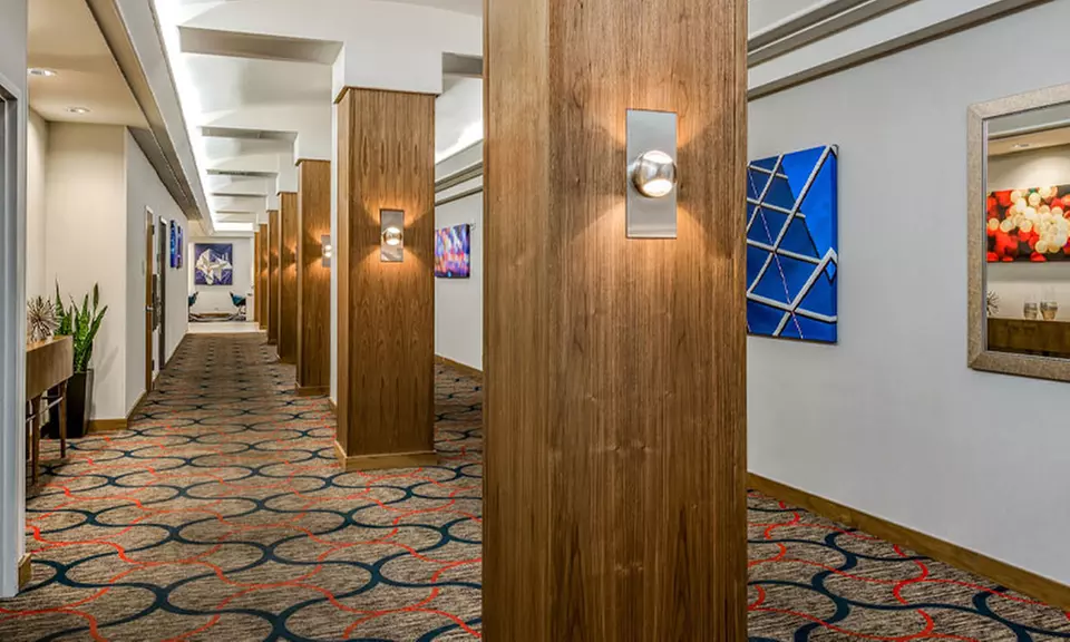 Stylish 4-Star Hotel at Denver Downtown - Book Now!