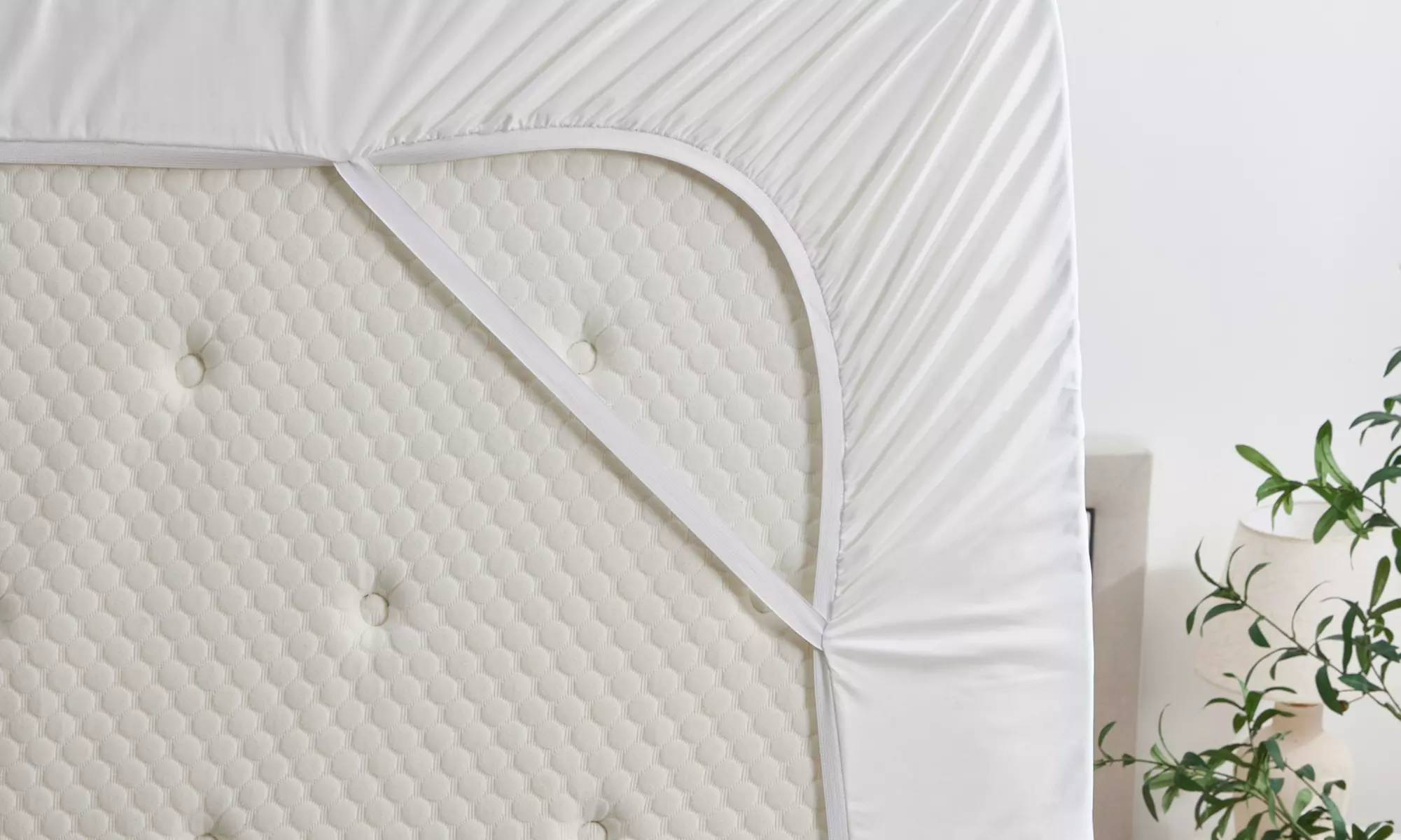 Dan River Ice Cooling Waterproof Mattress Protector 