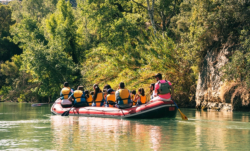 Image 2: Rafting turístico por el río Segura en el cañón de Almadenes 