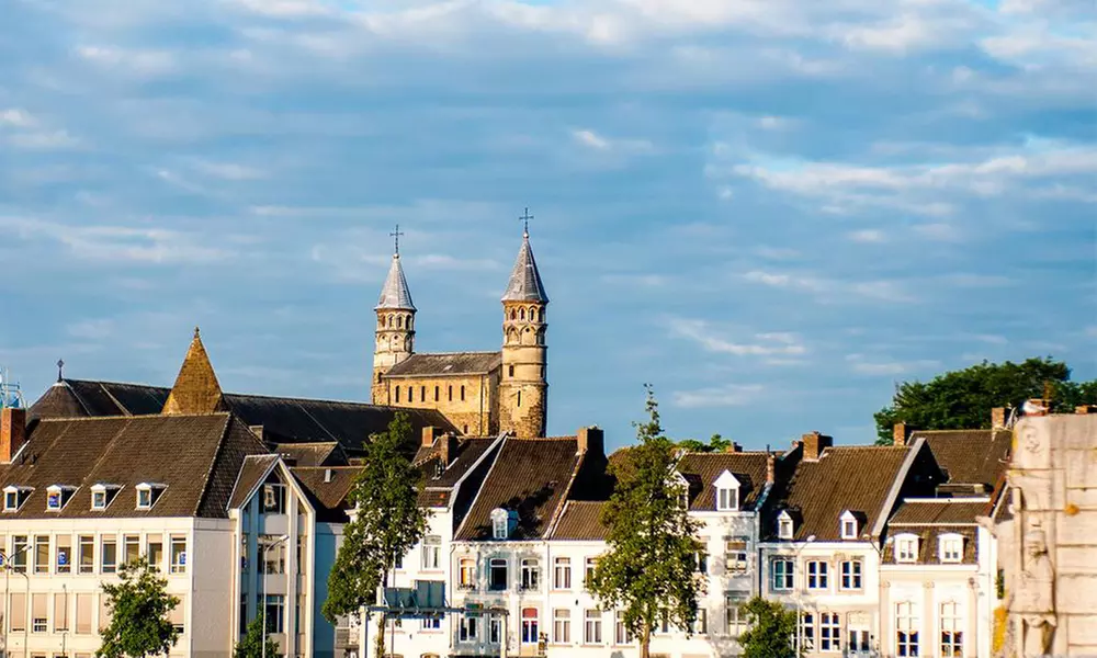 Maastricht: Standard- oder Superior-Doppelzimmer mit Frühstück