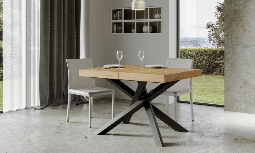 Image 3: Verstelbare eettafel in verschillende designs