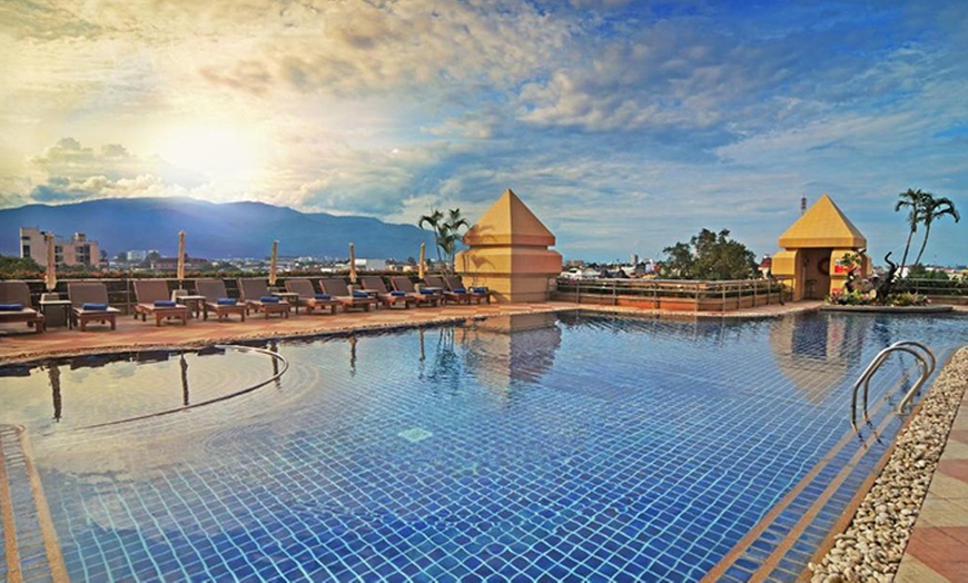 Image 7: ✈ Multi-Centre 14-Night Thailand Trip with Flights, Breakfast, & More