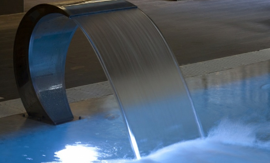 Image 2: Circuito de spa de 75 minutos para 2 personas en alojamiento de 4*