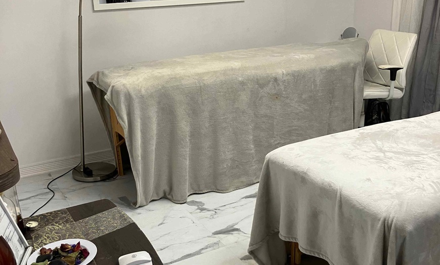 Image 2: Get Swedish or Deep Tissue Massage with Hot Oil, and Foot Massage