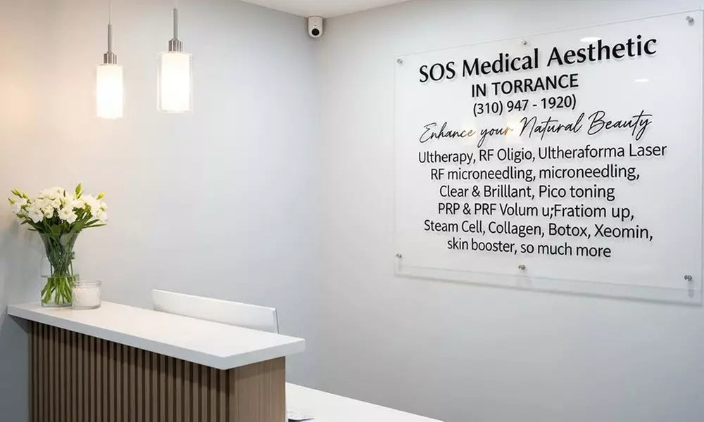 One Rohrer Spectrum IPL / Series of 4 For Face, Neck, or Chest