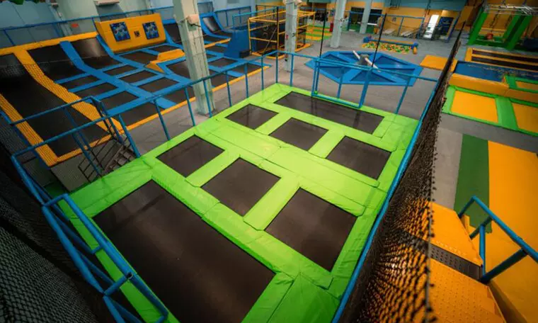 ¡Diversión y saltos! Entrada a CostaJump Barcelona durante 1 hora