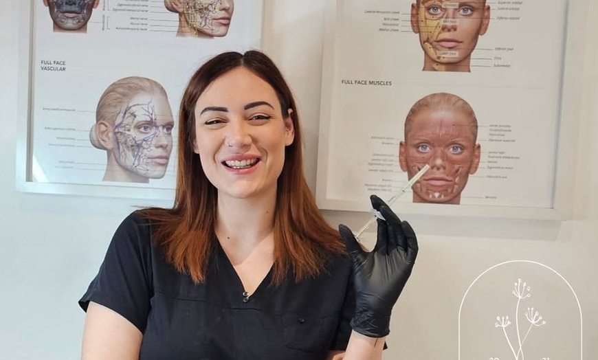 Image 2: Up to 45% Off on Fat/Cellulite Reduction 