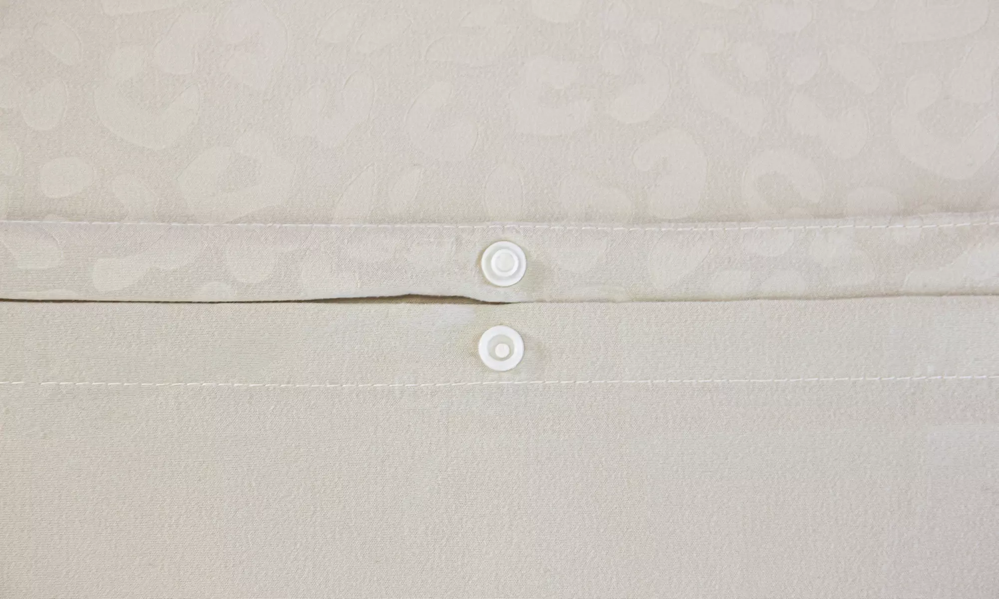 Parure de lit "Zippy" ou "Leopy" 3 pièces en microfibre frappée, taille au choix - Image 7