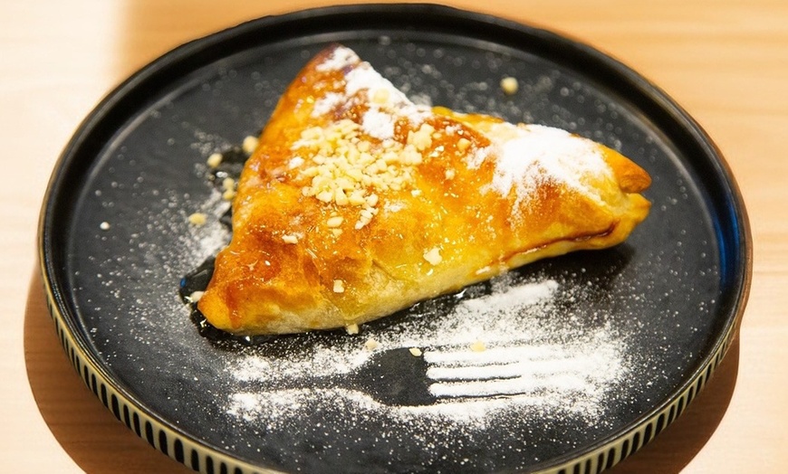 Image 12: Menús para 1 o 2 con bowl o roll, entrante, postre y bebida 