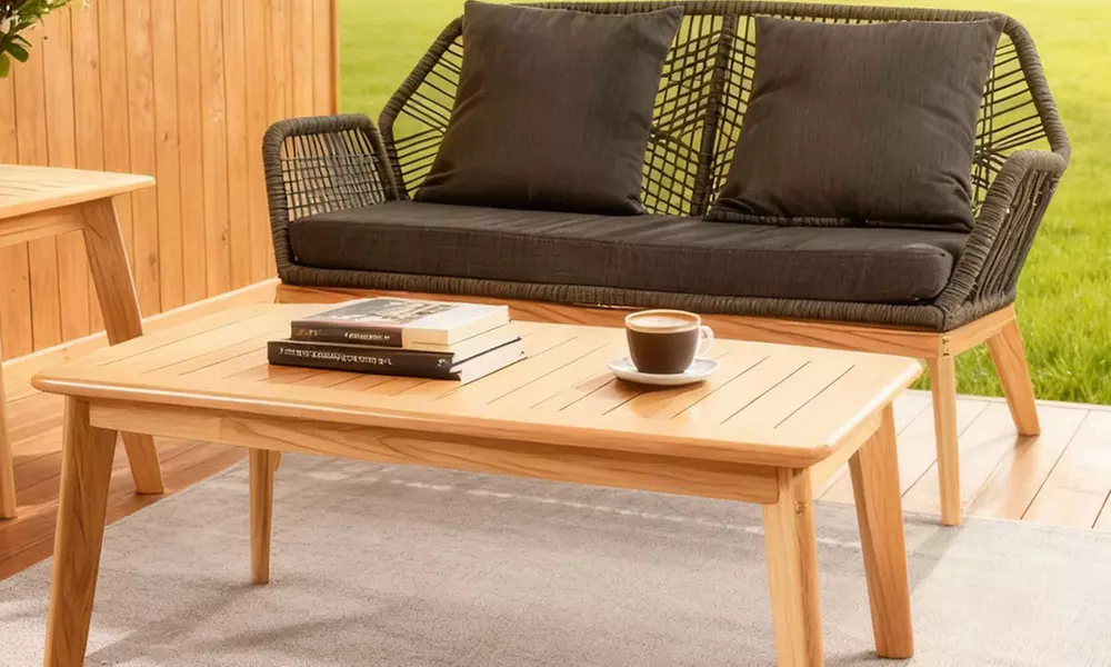 Salon de jardin 4 places Kocoon au design élégant et convivial