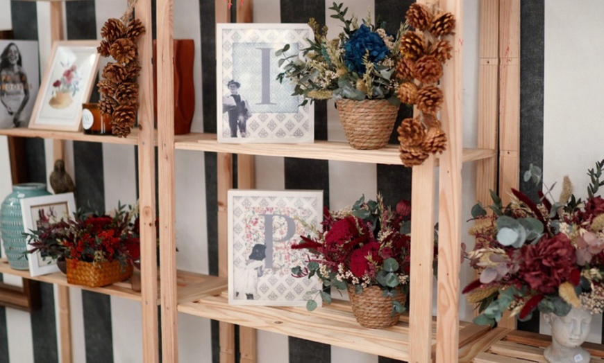 Image 7: Ramo de flores naturales en tamaño a elegir, con envío gratuito