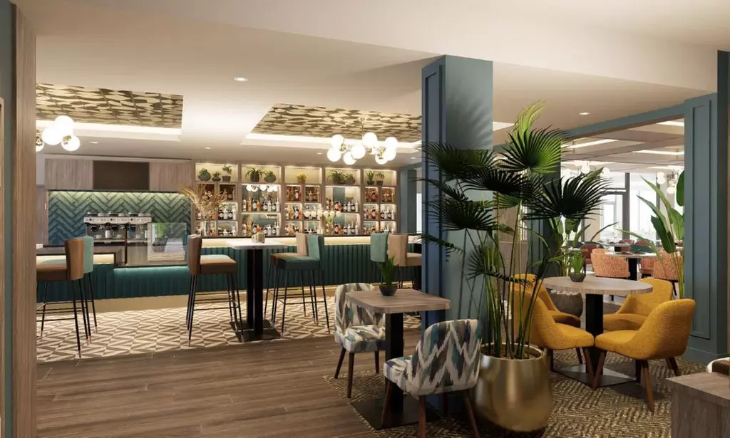 Essex: 4* Stay for 2 or 4 with Breakfast and optional Zoo tickets