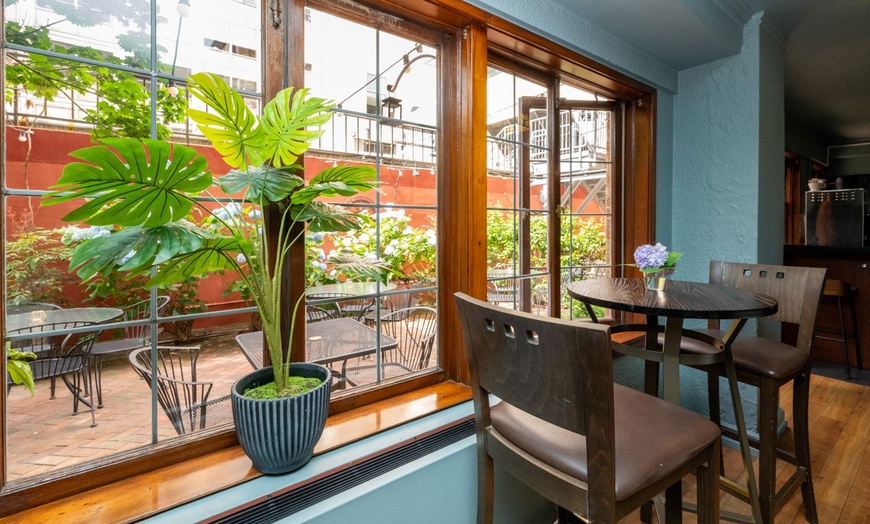 Image 12: Classic Comfort and Skyline Views in Seattle's First Hill District

