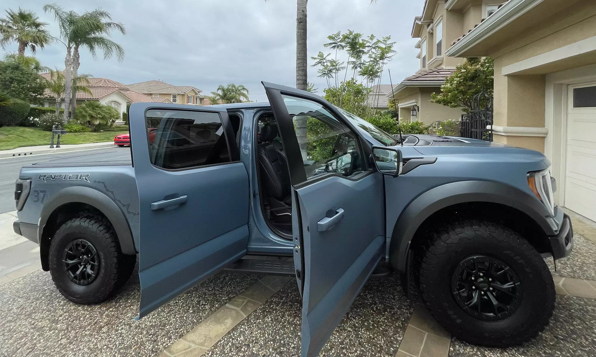 Mini Interior & Exterior, Interior Clean, or Full Detail Car Services