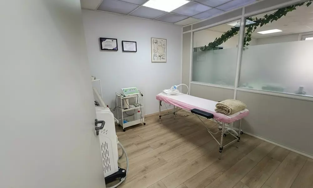 Soin visage au choix : collagène, anti-âge ou hydratation intense