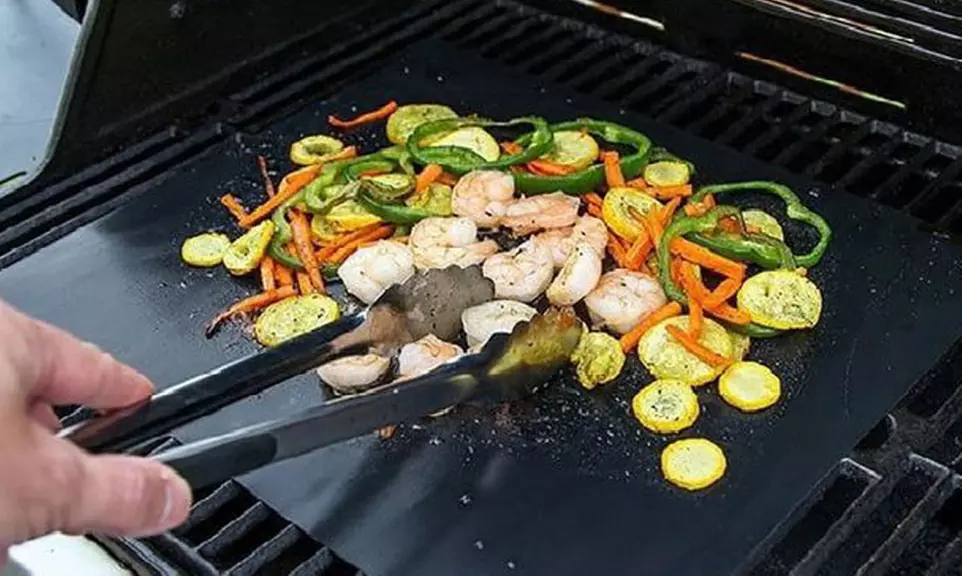 BBQ Grill Mats (2- or 4-Pack) - Primary Image