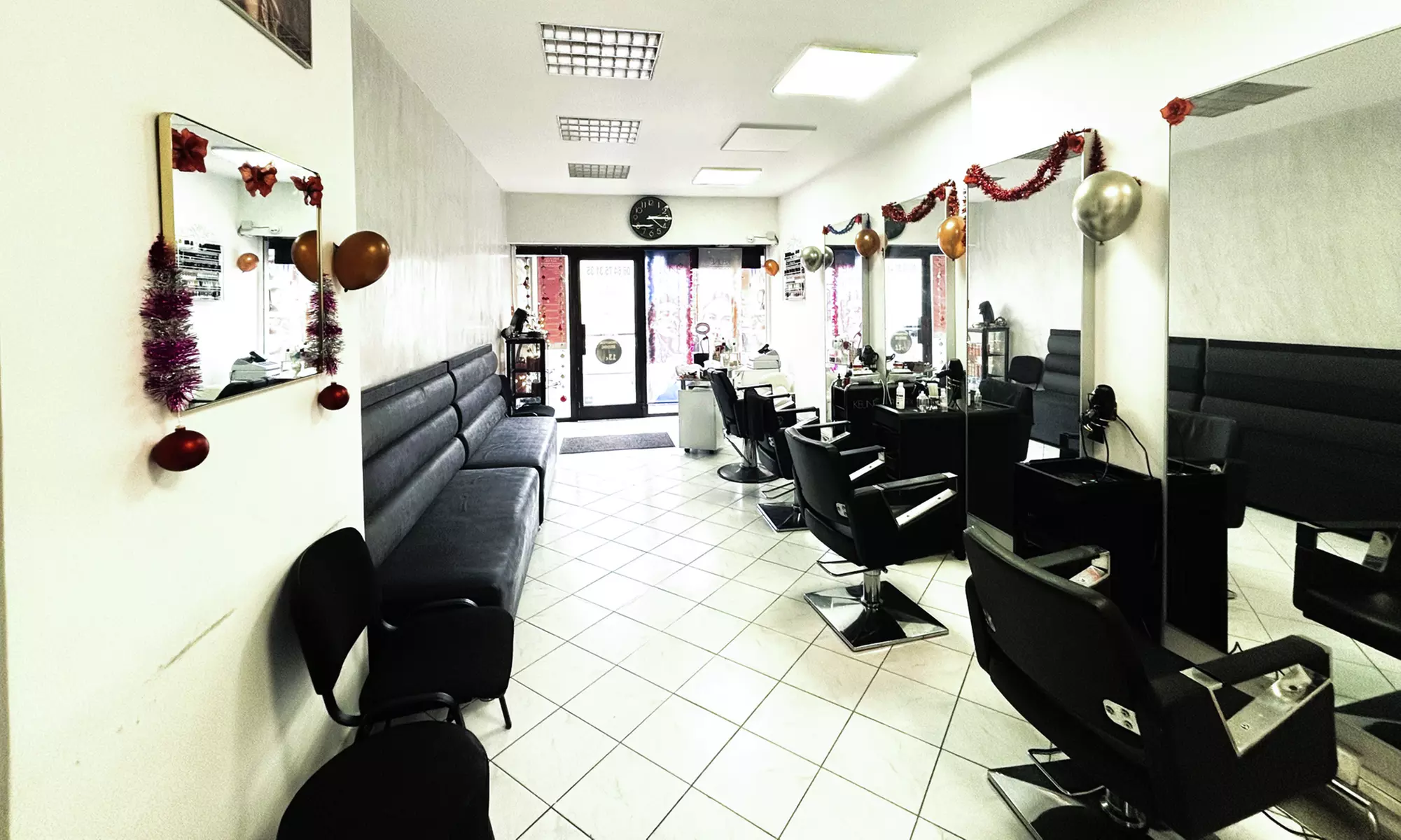 Shampoing, coupe et brushing avec coloration ou balayage à Saint-Denis