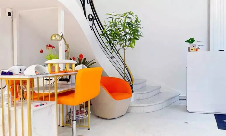 Regard sublimé : rehaussement cils ou browlift avec soin revitalisant