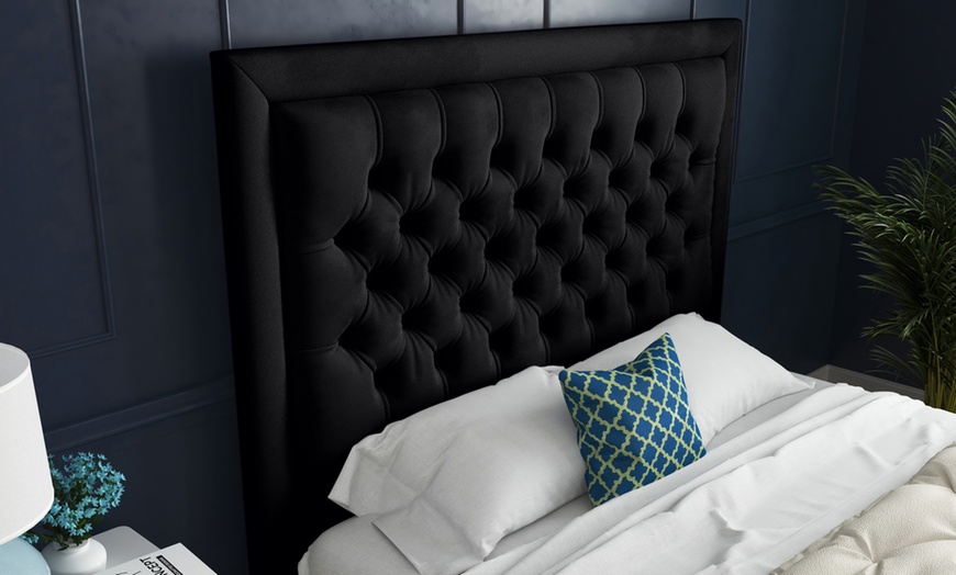 Image 8: DS Living Kingston Upholstered Soft Velvet Bed