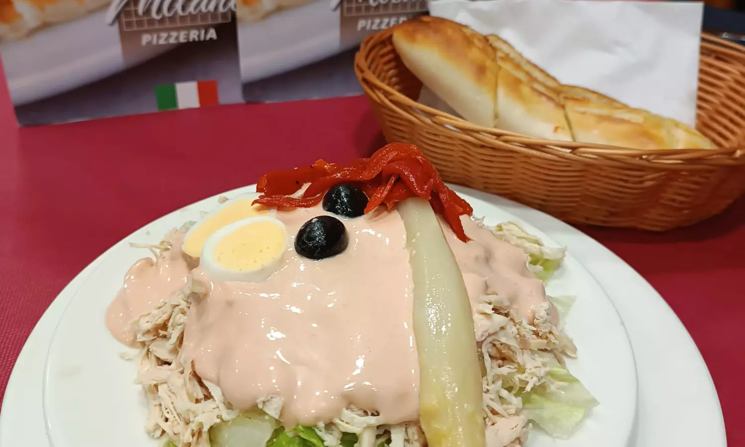 De Italia a tu mesa: menú con pizza a compartir para 2 o 4 personas