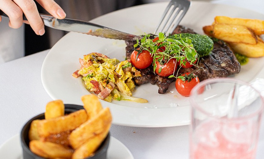 Image 5: Sizzle & Sip: Steak & Wine for Two or Sharing Steak Experience