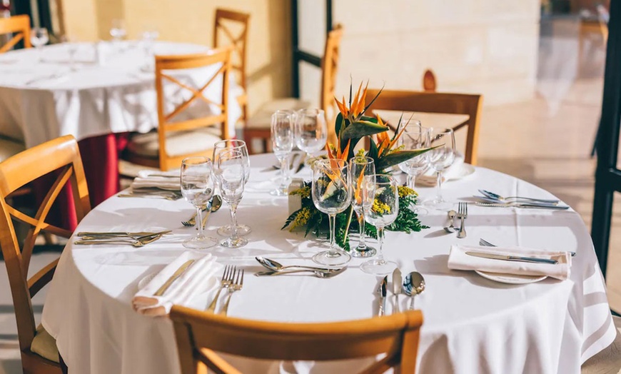 Image 6: Daypass con almuerzo, bebidas ilimitadas y opción a cama balinesa