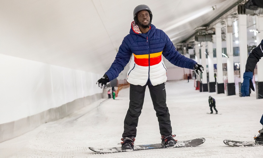 Image 6: Exclusive 60-Minute Private Ski or Snowboarding Lesson for One