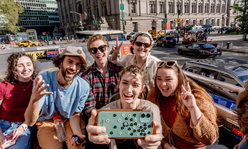Image 5: Up to 40% Off 24 Hour Hop On Hop Off Bus NYC Tour Package! 