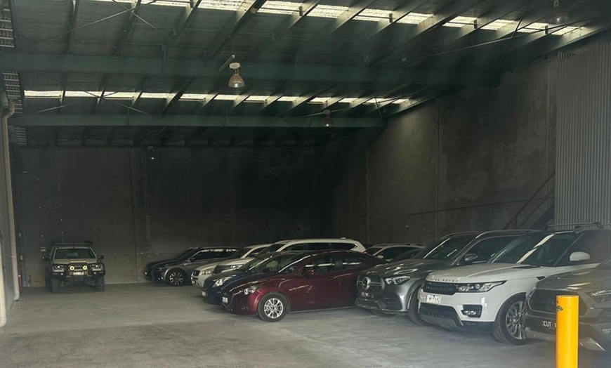 Image 3: Secure Outdoor / Undercover Airport Parking w/ Free Return Shuttle Bus