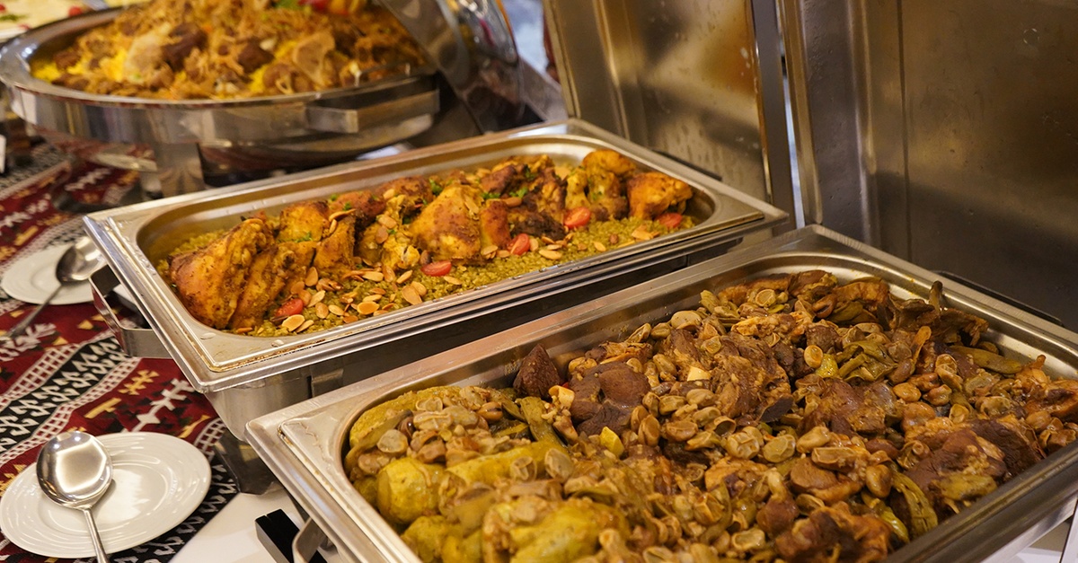 5* Dinner Buffet W Soft Beverages For Child Or Adults 5* Dinner Buffet W Soft Beverages For Child Or Adults