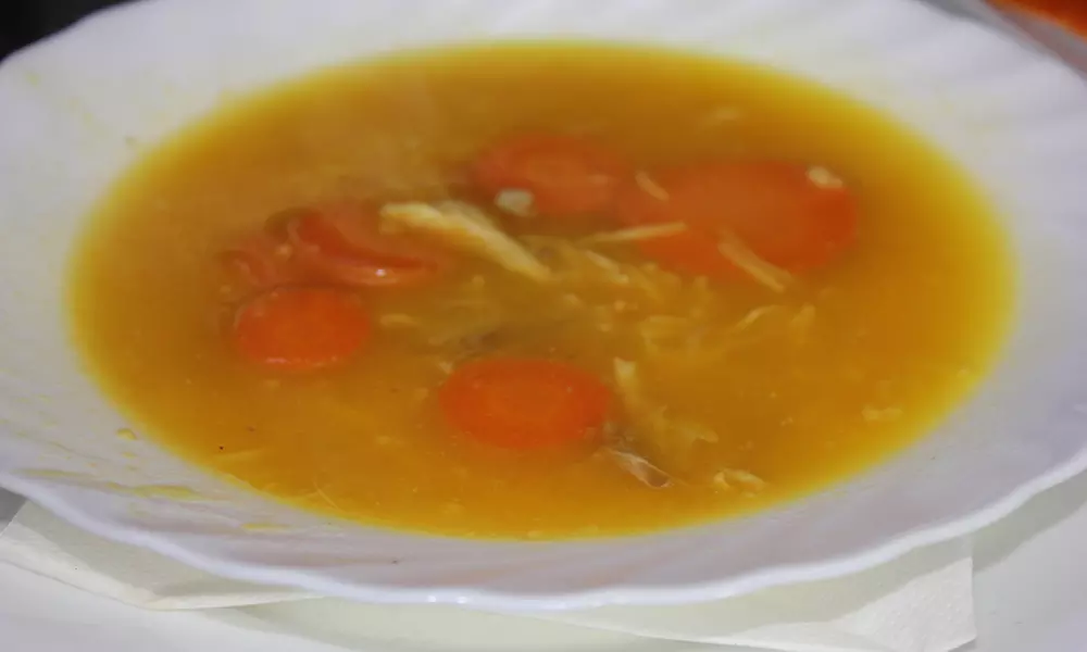 Menú canario para 2 o 4 personas con entrantes, postre y bebida