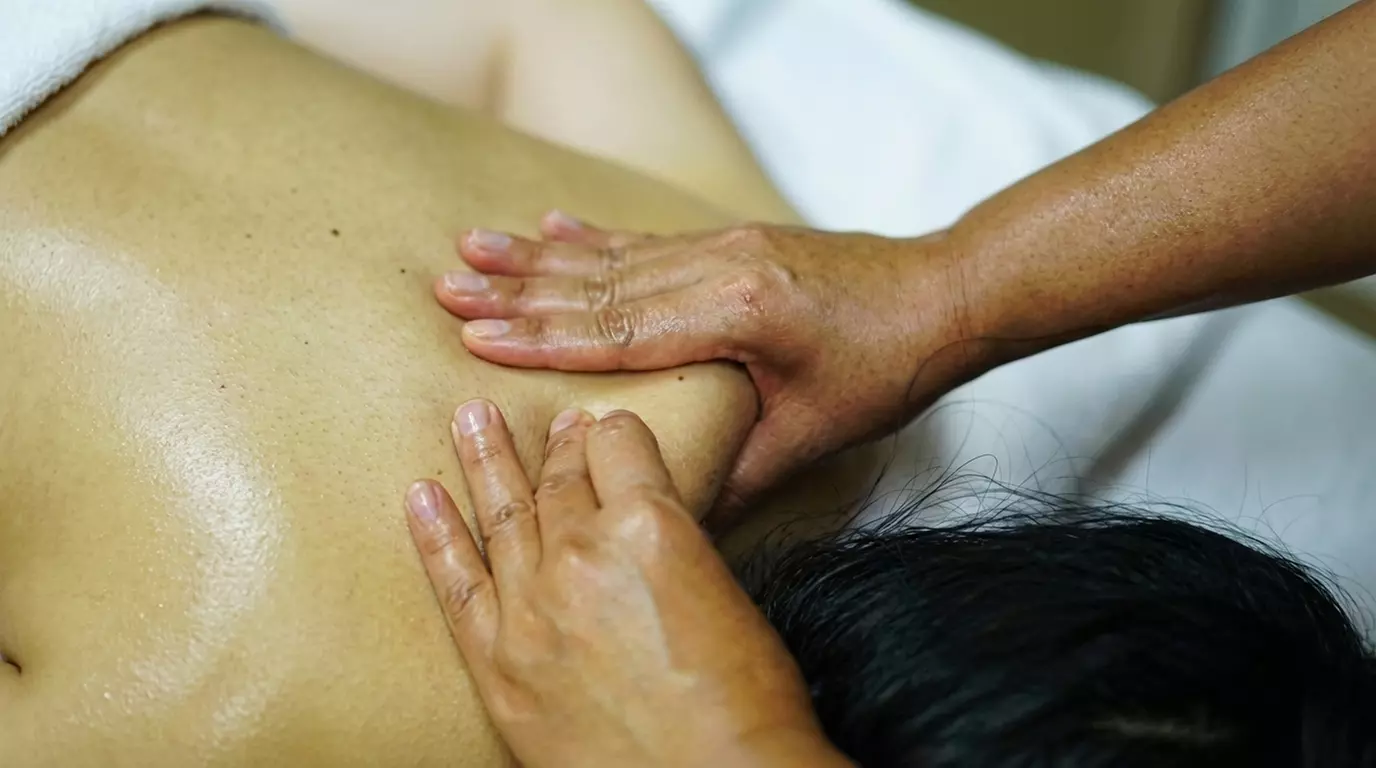Personalized 60-Minute Swedish or Deep Tissue Massages with Dara at Pimthai Massage (Up to 53% Off)